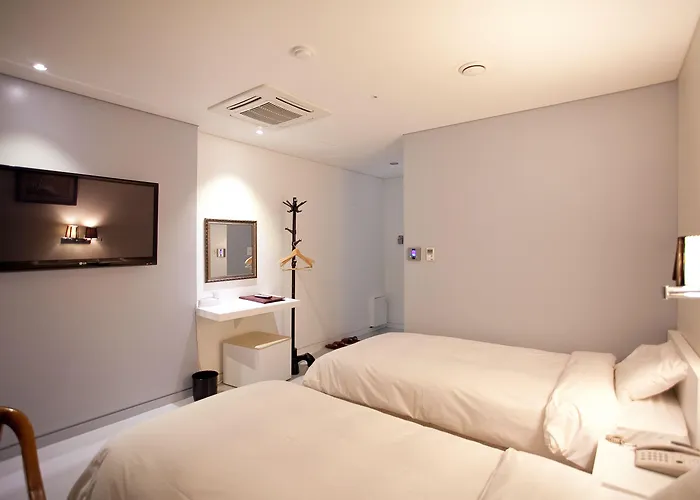 Dong 3* Seoul
