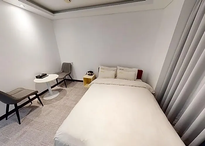Hotel Dong