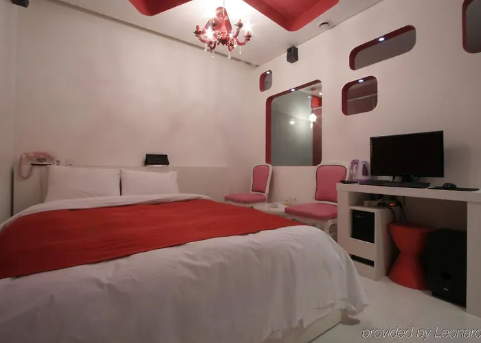 Dong Hotel