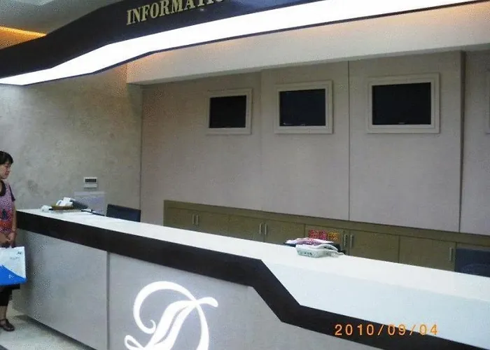 Dong Hotel