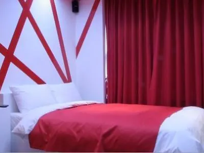 Dong Hotel 3*
